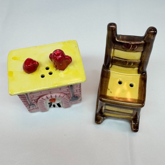 Novelty Vintage Ceramic Salt and Pepper Shakers Fireplace & Rocking Chair *read* - Picture 3 of 6